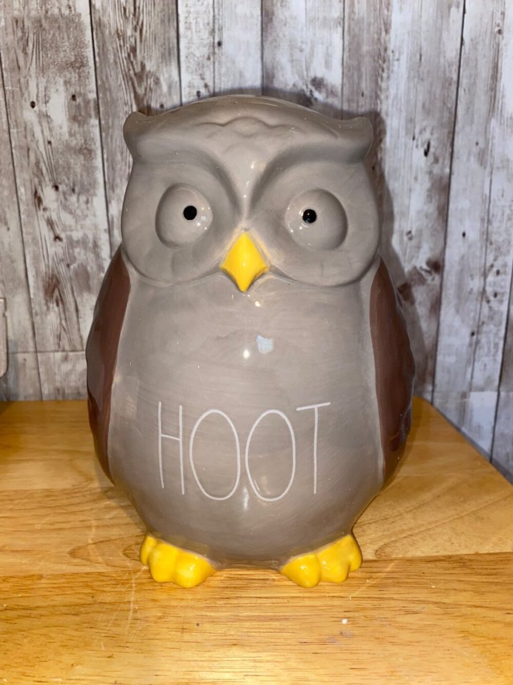 Rae Dunn Magenta Ceramic Hoot Owl Fall Autumn Tabletop Decor Halloween Figure